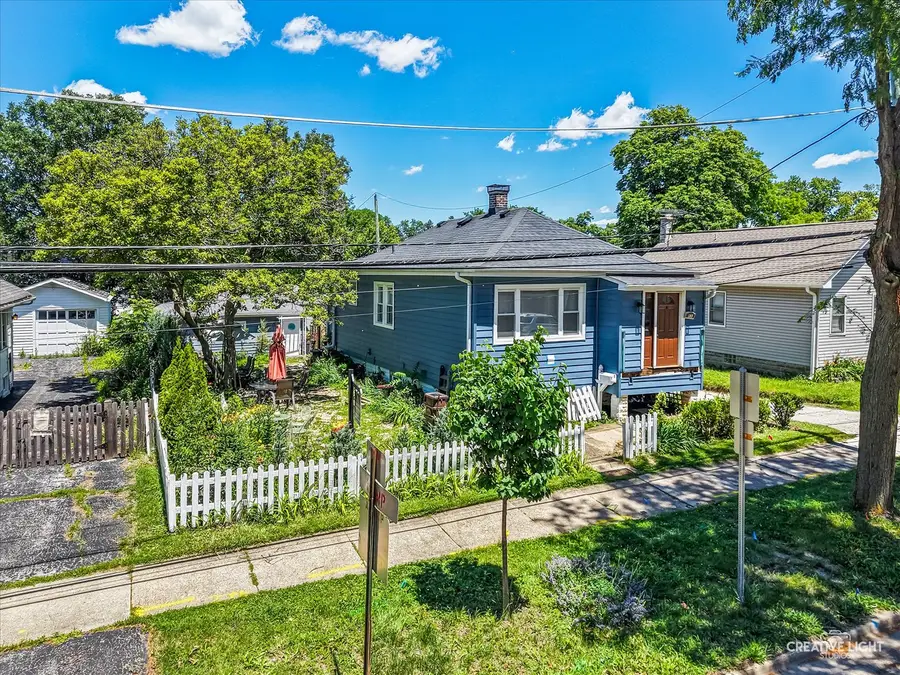 108 E Burlington Avenue, Westmont, IL 60559 - #2