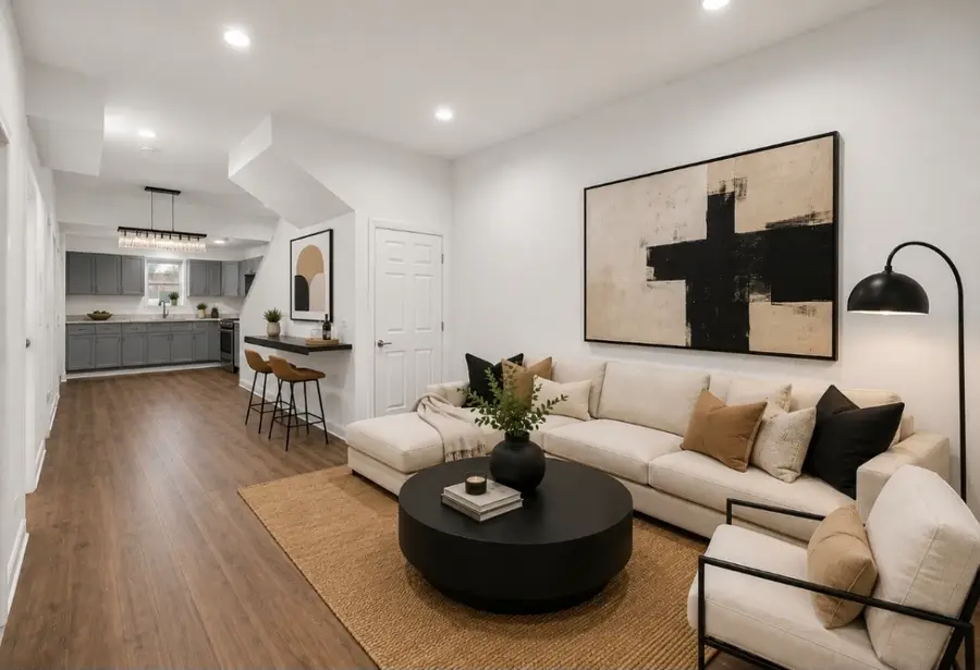 8008 S Muskegon Avenue, Chicago, IL 60617 - #2