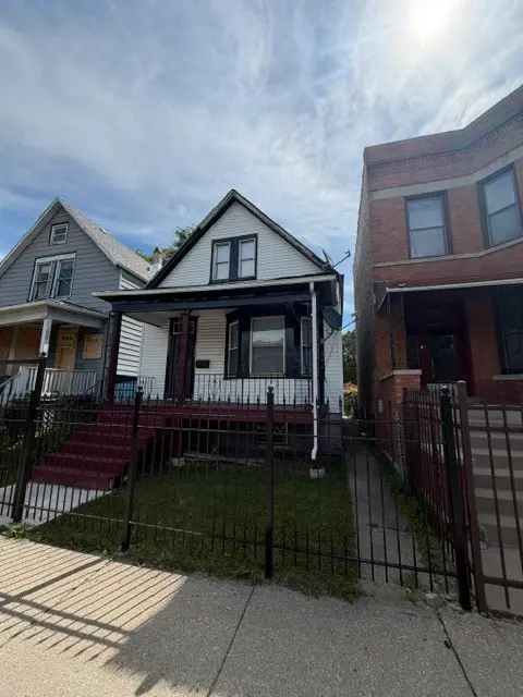 6505 S Damen Avenue, Chicago, IL 60636