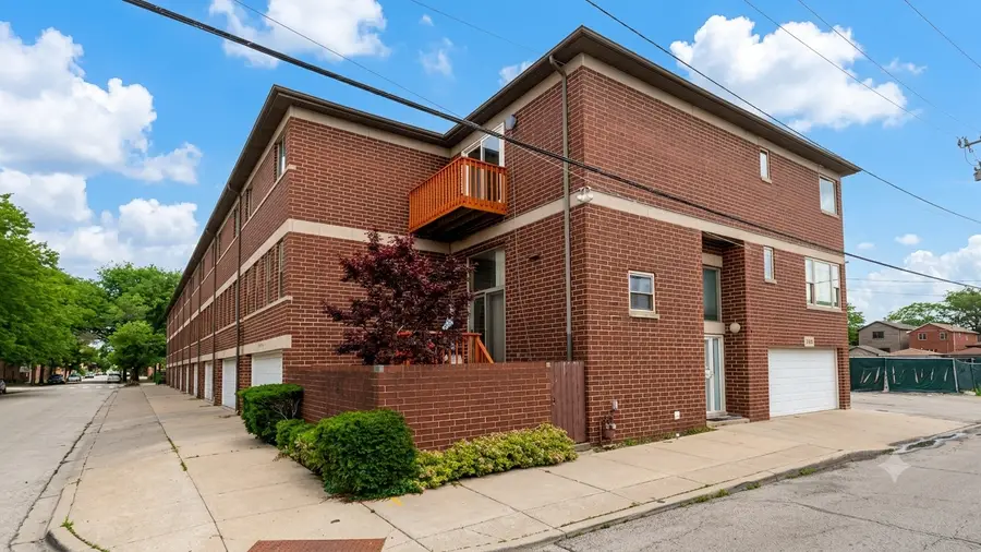 2805 S Stewart Avenue, Chicago, IL 60616 - #2