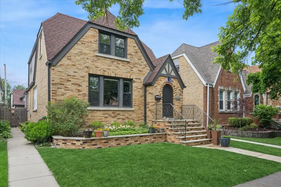 6730 N Octavia Avenue, Chicago, IL 60631 - #2