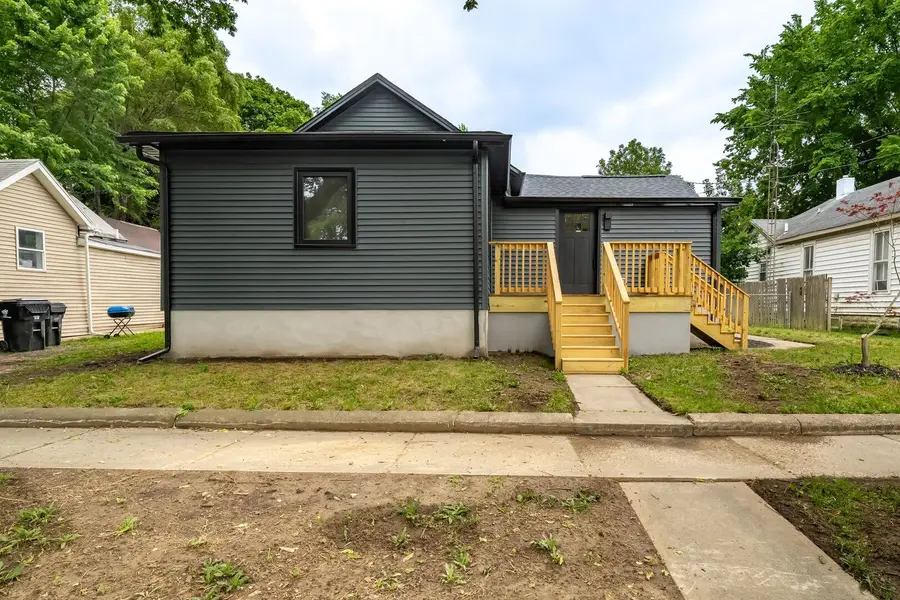 1313 Ewing Street, Bloomington, IL 61701 - #2