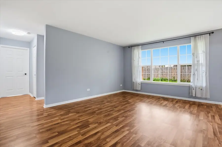 1291 N Red Oak Circle #1, Round Lake Beach, IL 60073 - #3