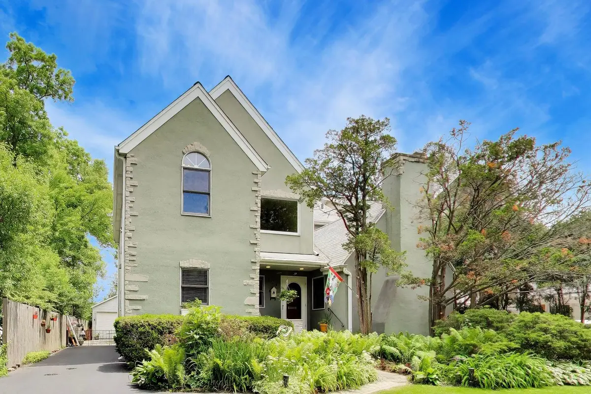 124 Lockerbie Lane, Wilmette, IL 60091 - #1