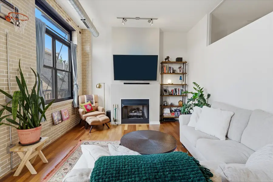 1521 W Haddon Avenue #3D, Chicago, IL 60642 - #3