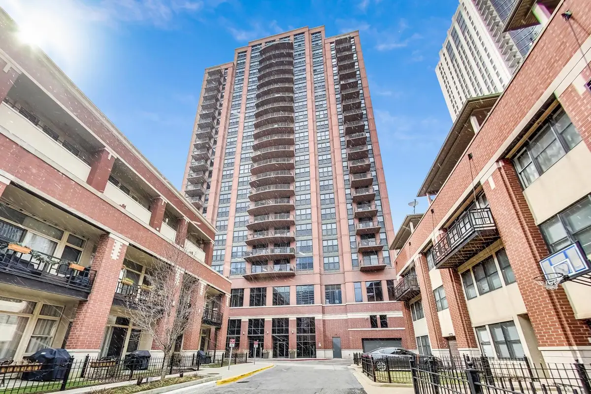 330 N Jefferson Street #907, Chicago, IL 60661 - #1