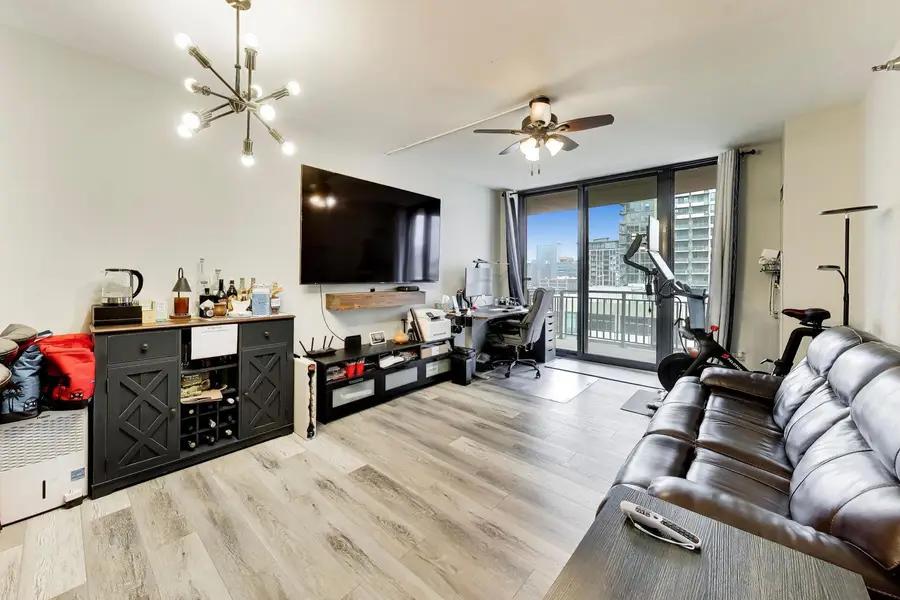 330 N Jefferson Street #907, Chicago, IL 60661 - #3