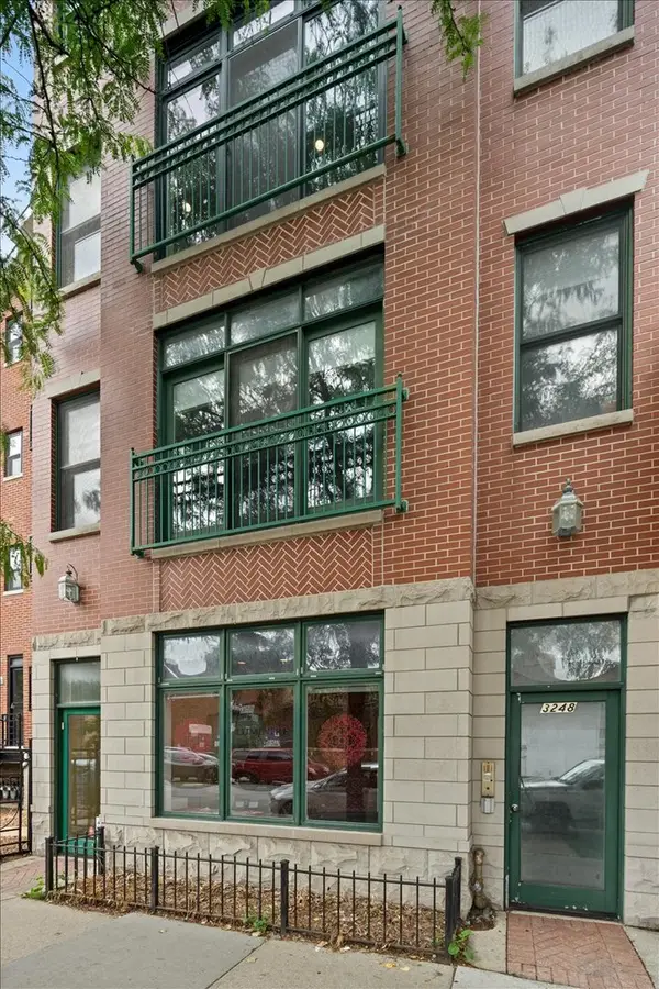 3248 N Sheffield Avenue #3, Chicago, IL 60657