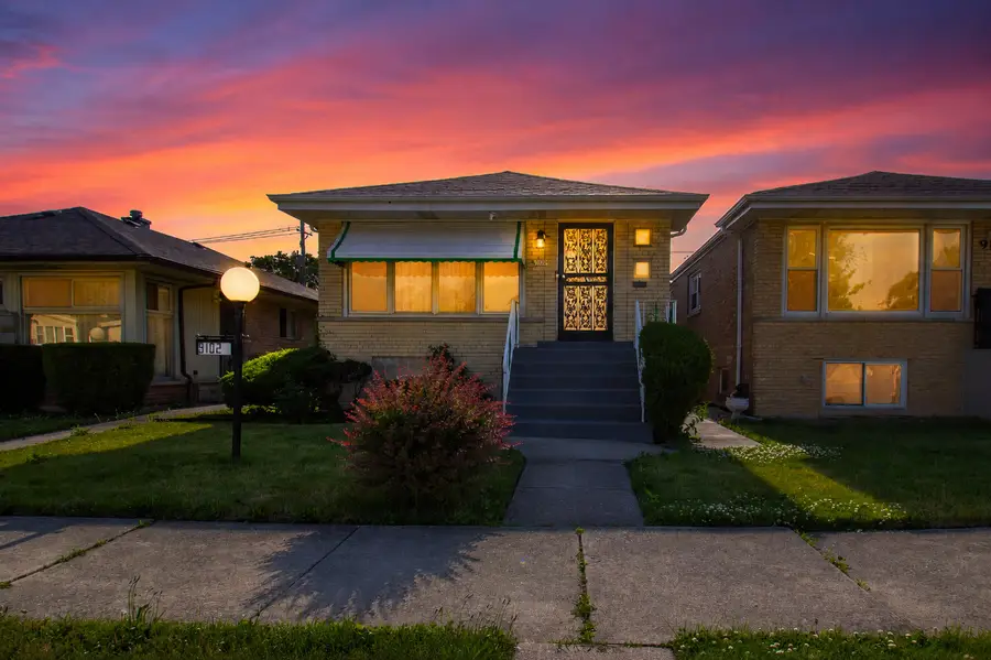 9102 S Parnell Avenue, Chicago, IL 60620 - #2