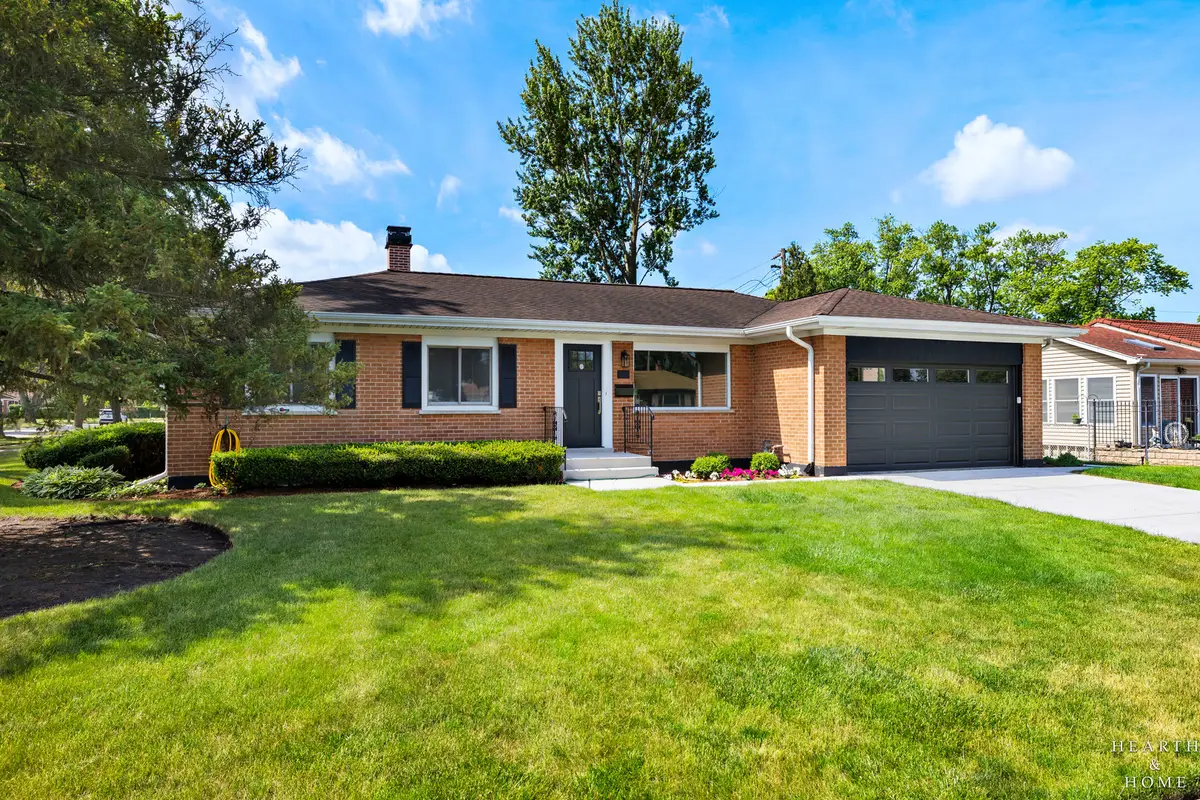 49 King Lane, Des Plaines, IL 60016 - #1