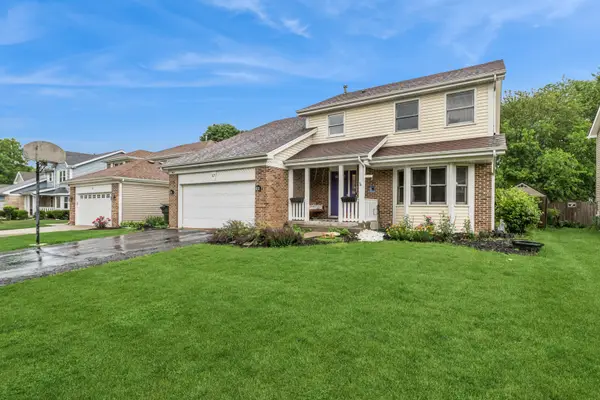 57 S Emerald Avenue, Mundelein, IL 60060