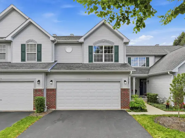 1327 Filly Lane, Bartlett, IL 60103
