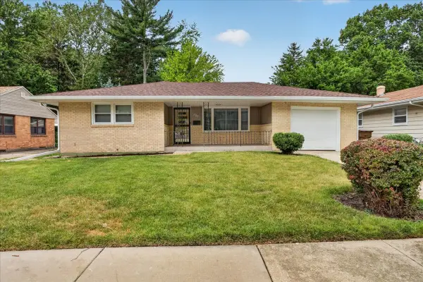 404 Fairview Boulevard, Rockford, IL 61107