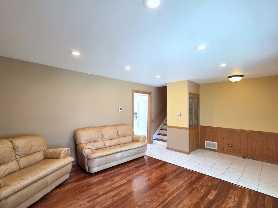 21W105 Flamingo Lane, Lombard, IL 60148 - #3