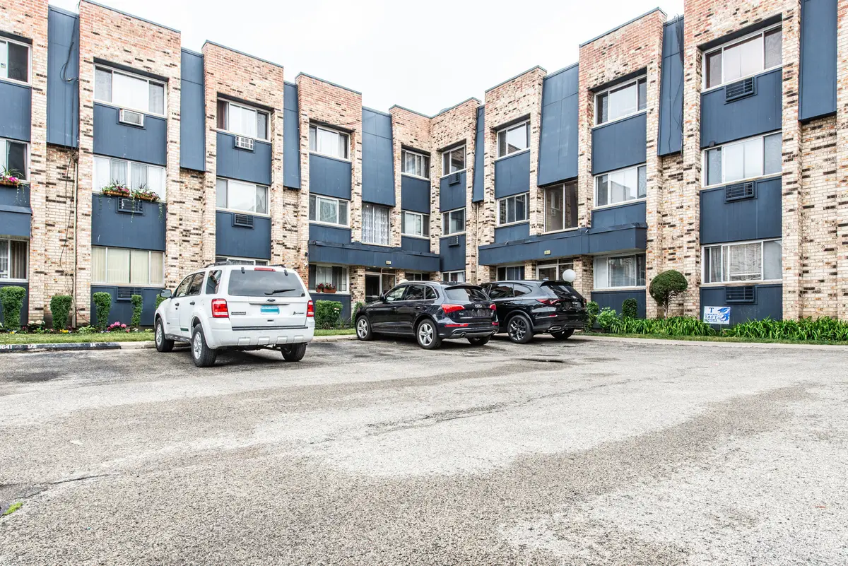 8641.5 W Foster Avenue #3A, Chicago, IL 60656 - #1