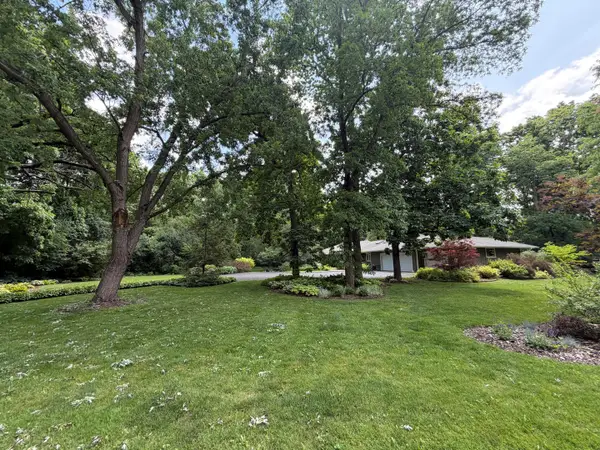 3459 W Mardan Drive, Long Grove, IL 60047