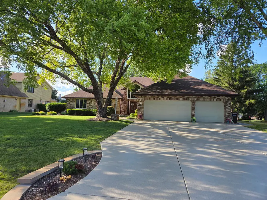 708 Galway Lane, Prospect Heights, IL 60070 - #2