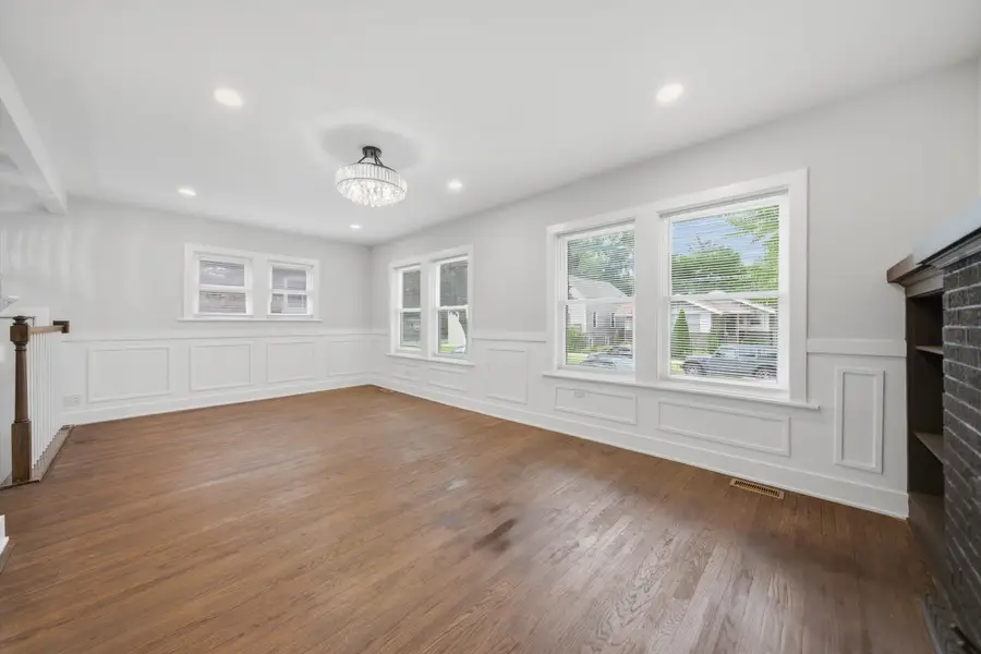 8049 S Kimbark Avenue, Chicago, IL 60619 - #3