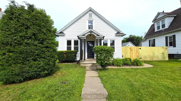 2621 Davenport Avenue, Davenport, IA 52803