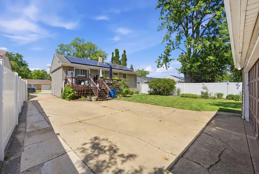 433 Norton Avenue, Glendale Heights, IL 60139 - #3