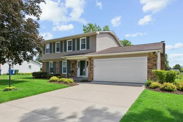 1025 8th Avenue N, Clinton, IA 53732