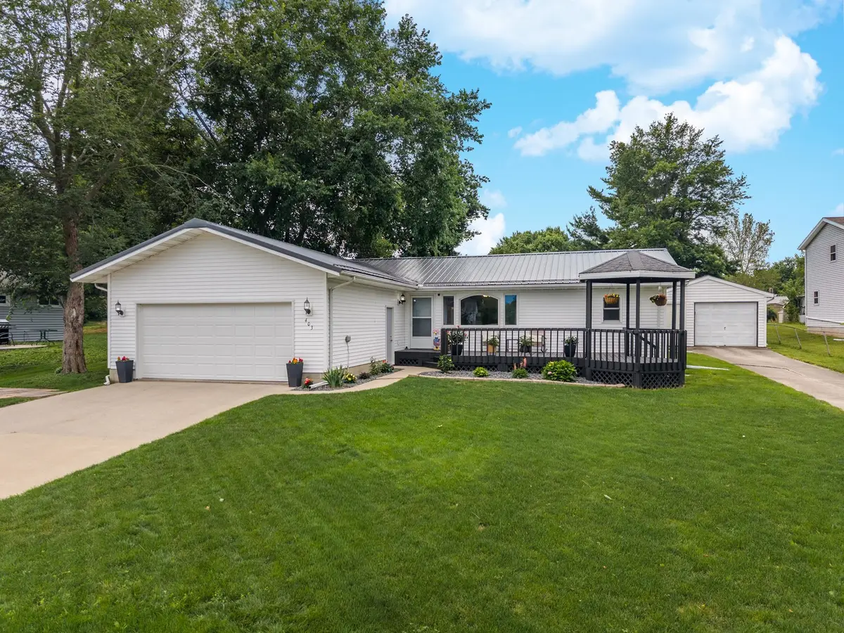 403 E Pease Street, Heyworth, IL 61745 - #1
