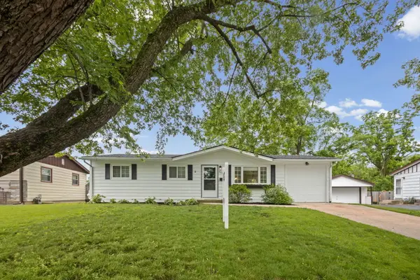 309 Willow Road, Wauconda, IL 60084