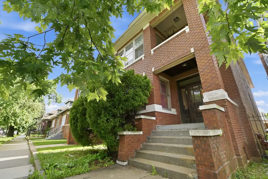 6734 S Maplewood Avenue, Chicago, IL 60629 - #3