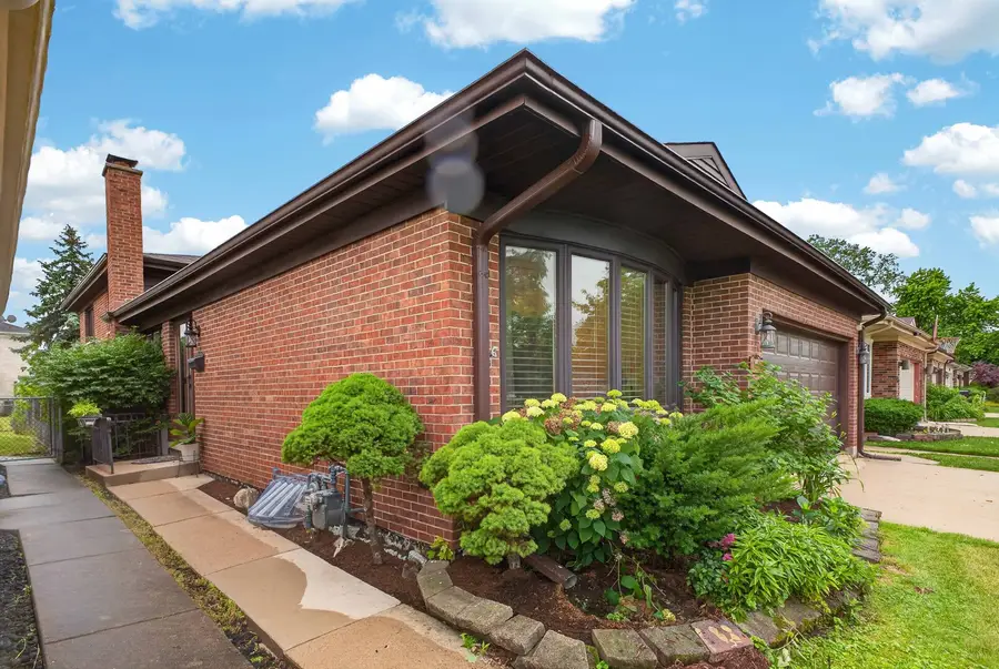 4609 Birchwood Avenue, Skokie, IL 60076 - #3