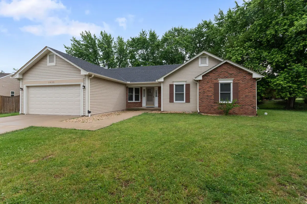 1935 Springhaven Court, Montgomery, IL 60538 - #1