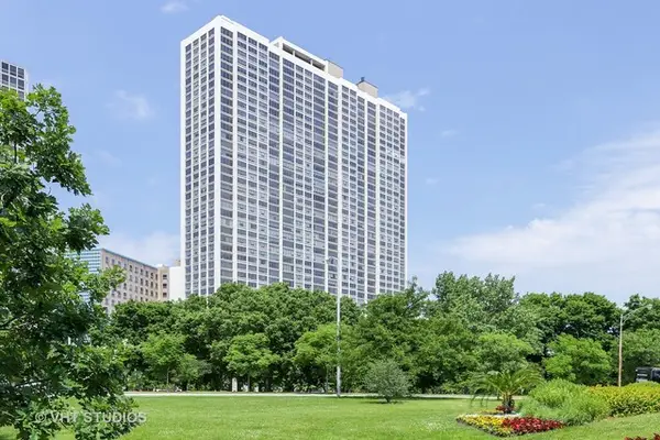 2800 N Lake Shore Drive #1310, Chicago, IL 60657
