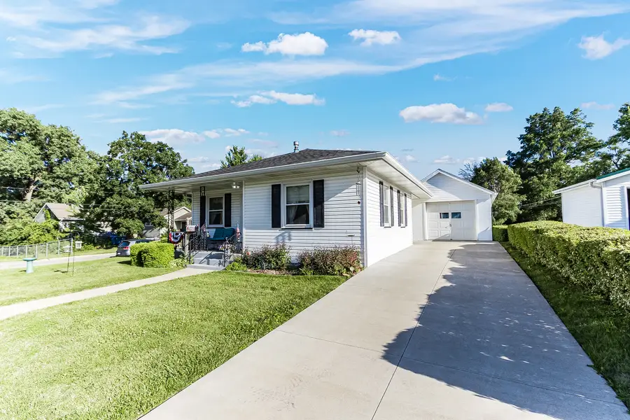 357 E Florence Street, Oglesby, IL 61348 - #3