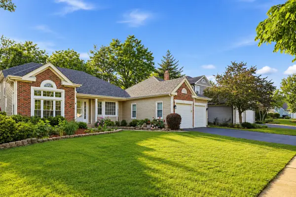 4310 Forest Glen Drive, Hoffman Estates, IL 60192