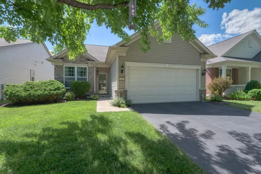 2886 Edgewater Drive, Elgin, IL 60124 - #3