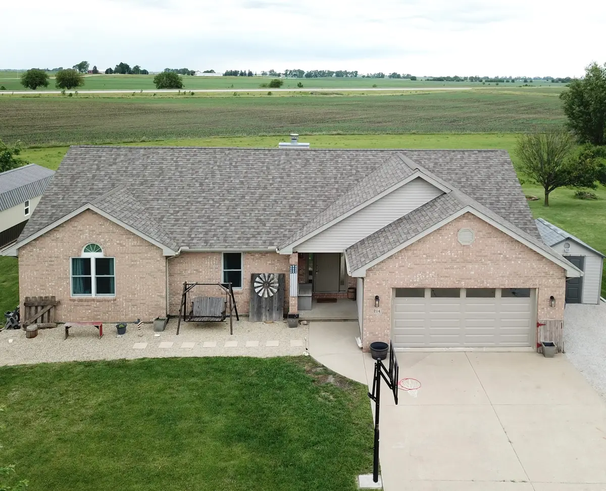 214 W 2nd Street W, Odell, IL 60460 - #1