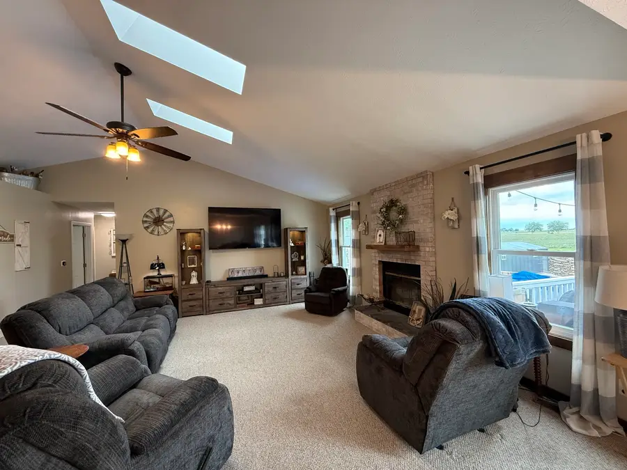 214 W 2nd Street W, Odell, IL 60460 - #3