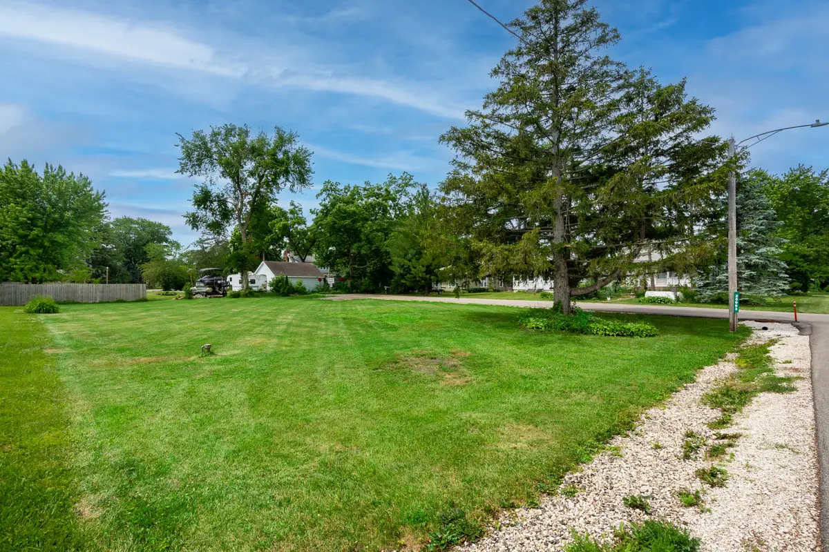 25063 W 3rd Street, Antioch, IL 60002 - #1