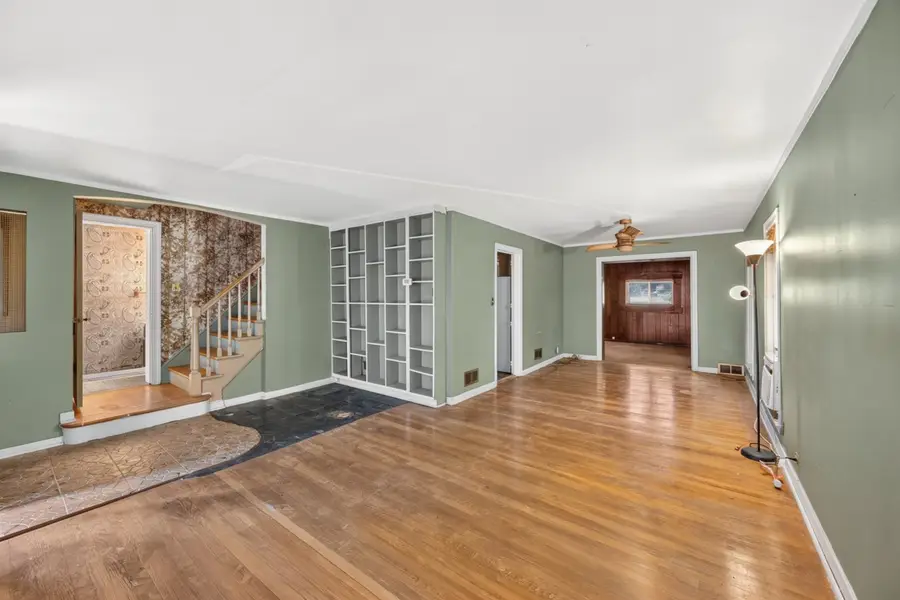 10742 S Longwood Drive, Chicago, IL 60643 - #2