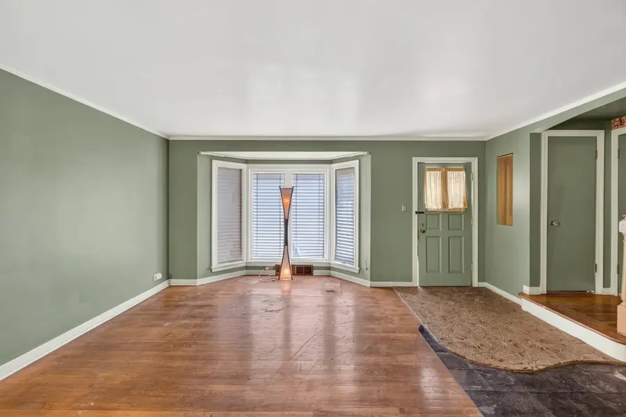 10742 S Longwood Drive, Chicago, IL 60643 - #3