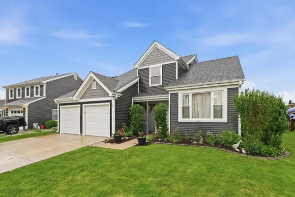 10 Washington Court, Streamwood, IL 60107