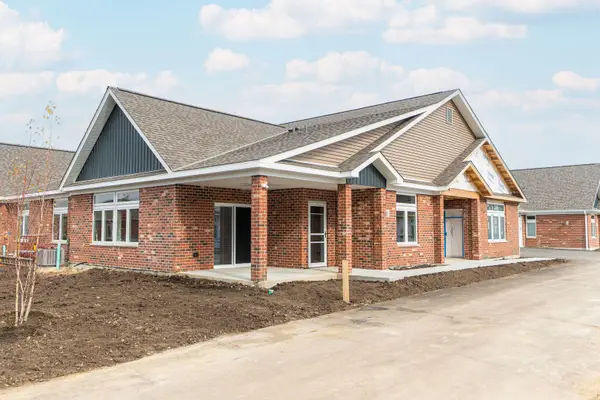 568 Stearn Drive #568, Genoa, IL 60135