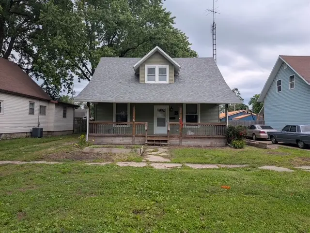 2608 Shelby Avenue, Mattoon, IL 61938 - #1