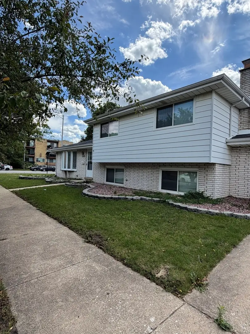 4024 W 103rd Street, Oak Lawn, IL 60453 - #2
