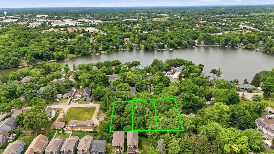 24017 N Valley Road, Lake Zurich, IL 60047 - #3
