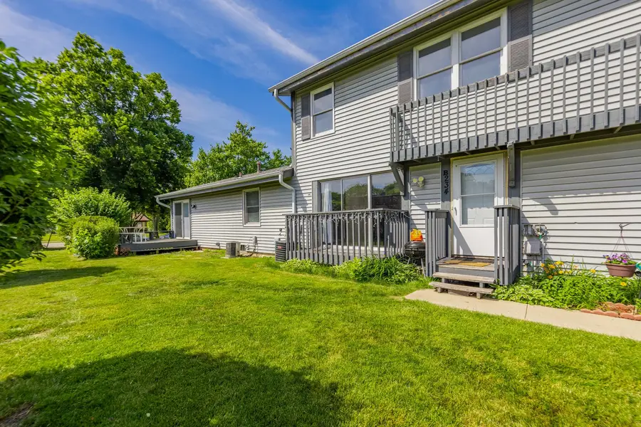 234 Dakota Court #B, Bolingbrook, IL 60440 - #3