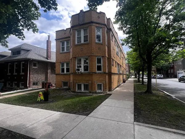2854 W Grace Avenue, Chicago, IL 60618