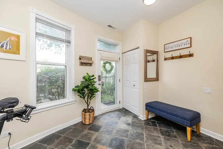 4359 N Campbell Avenue, Chicago, IL 60618 - #3