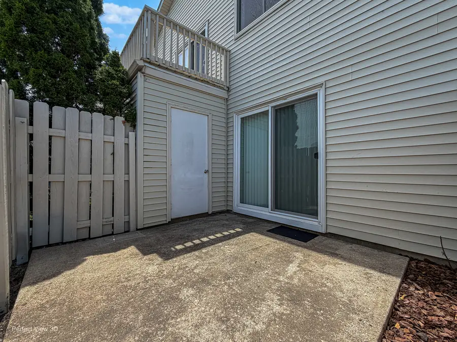 2345 Carnation Drive #305C, Crest Hill, IL 60403 - #3