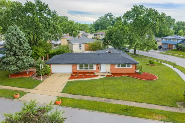 445 E 168th Place, South Holland, IL 60473