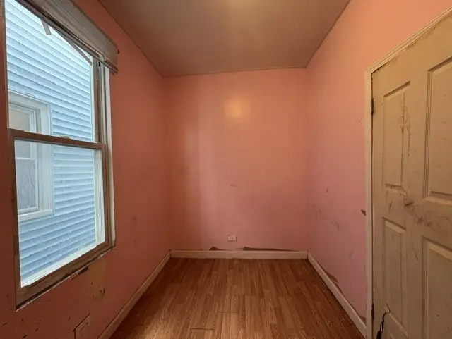 8711 S Exchange Avenue, Chicago, IL 60617 - #3